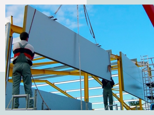 Монтаж сэндвич-панелей в чусовом от 627 руб.